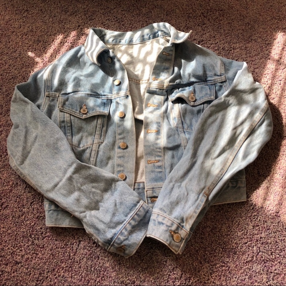 Light Wash Denim Jean Jacket